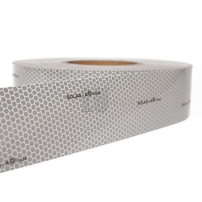 rescureのボートのための高い可視性海洋solasの等級の反射テープ